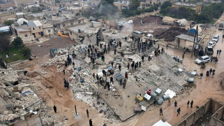 Hollandalı yardım kuruluşlarından Suriyedeki deprem bölgesinde kolera salgını uyarısı