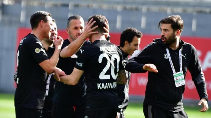 Manisa FK 90+3te 3 puanı aldı