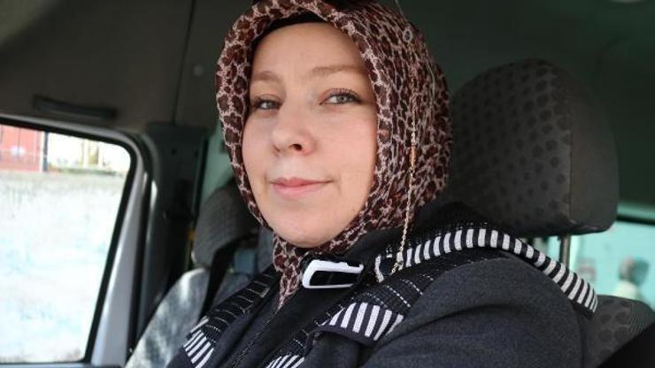 2 çocuk annesi Hülya, videosunu izlediği kadınlardan etkilenerek servis şoförü oldu