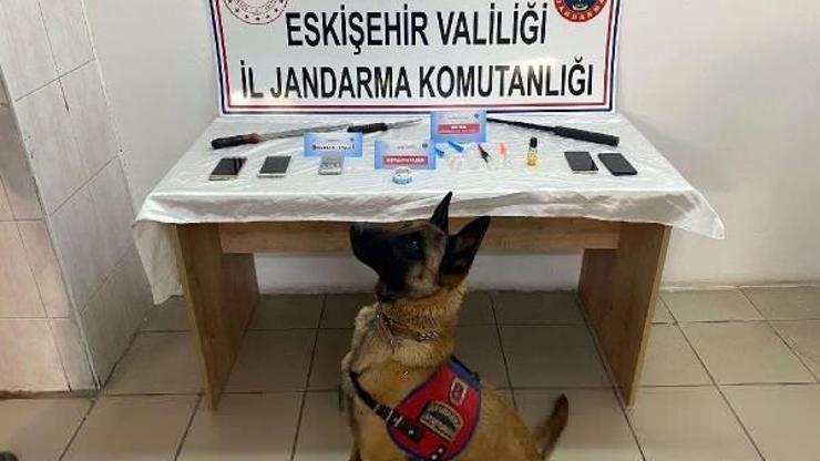Eskişehirde uyuşturucu operasyonu: 4 gözaltı