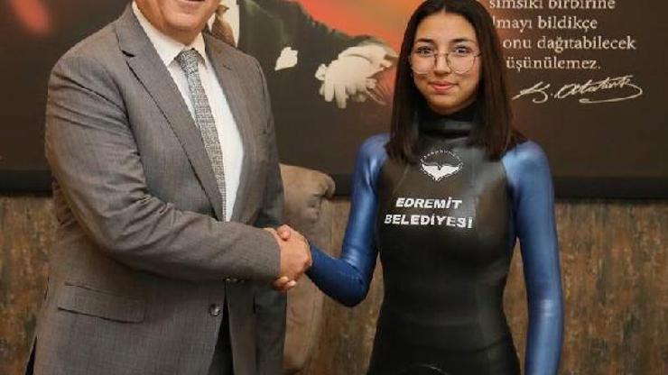 Berivan Şevval Toprak Edremit Belediyesi için dalış yapacak