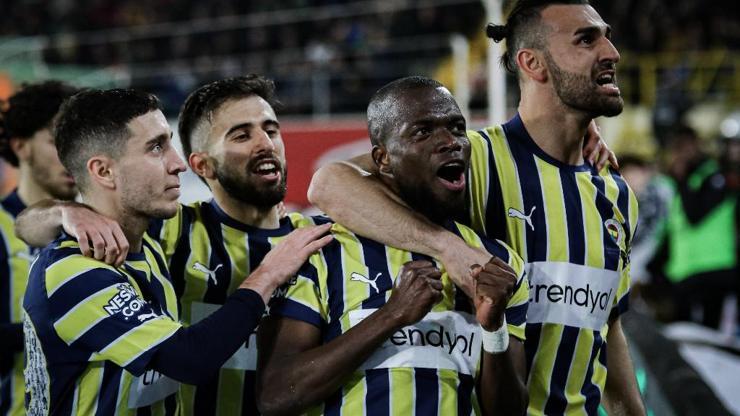 Enner Valencia Alexi geçerek tarihe geçti