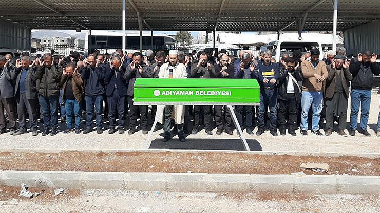 Selde hayatını kaybeden minik Zeynep annesinin yanına defnedildi