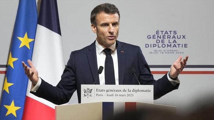 Macron emeklilik reformu sessizliğini bozdu: Bunu yapmaktan zevk aldığımı mı düşünüyorsunuz