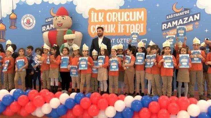 Kağıthanede çocuklar tekne orucu iftarında buluştu