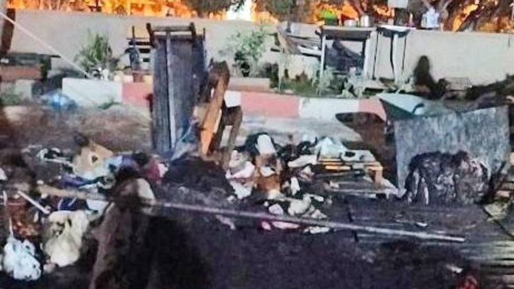 İskenderunda depremzedelerin kaldığı çadırda yangın: 2si ağır 3 yaralı