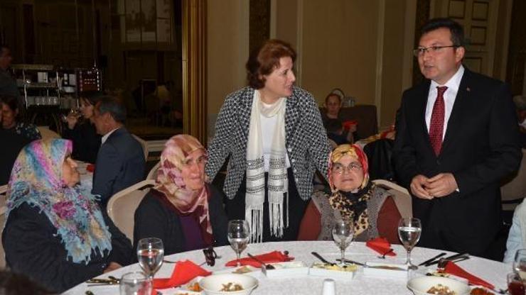 Şehit yakınları ve gazilere iftar
