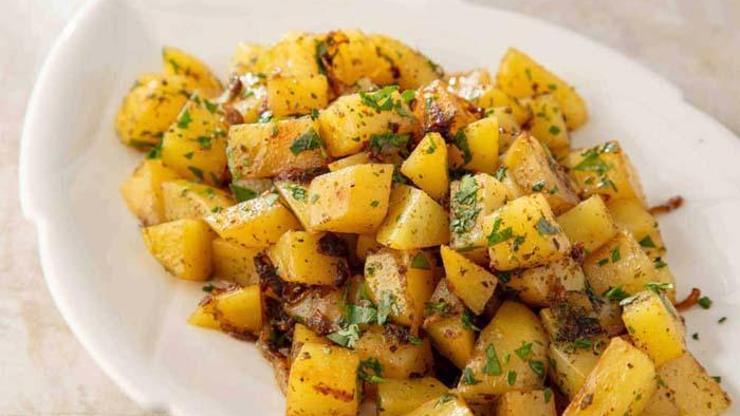 Ilık Patates Salatası Tarifi - Ilık Patates Salatası Malzemeler