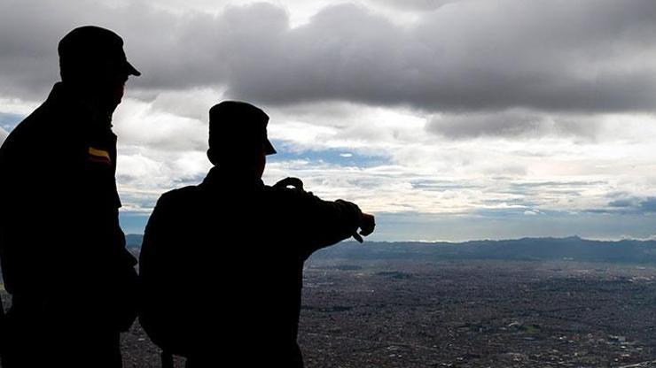 Kolombiyada askeri üsse saldırı: 9 ölü, 8 yaralı