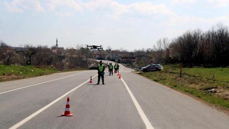 Kırklareli jandarmasından dronla trafik denetimi