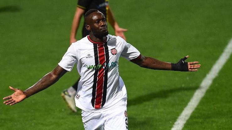 Diagne yine attı, Karagümrük kazandı