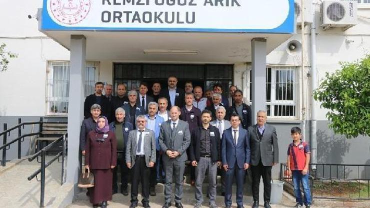 Remzi Oğuz Arık, adının verildiği okulda anıldı