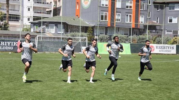 Alanyaspor derbiye hazır