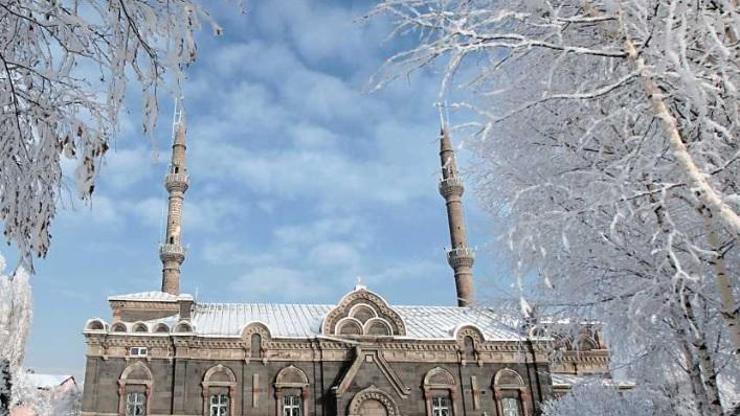Kars bayram namazı saati… Diyanet Kars bayram namazı ne zaman, saat kaçta 2023
