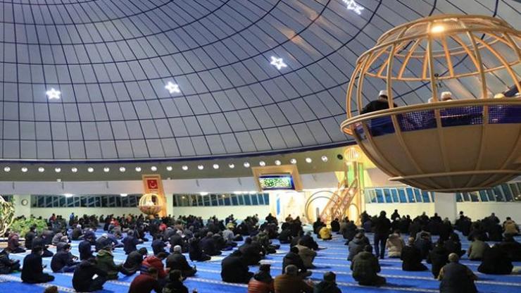 Erzincan bayram namazı saati… Diyanet Erzincan bayram namazı ne zaman, saat kaçta 2023