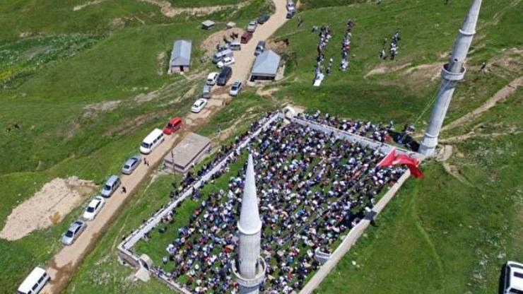 Gümüşhane bayram namazı saati… Diyanet Gümüşhane bayram namazı ne zaman, saat kaçta 2023