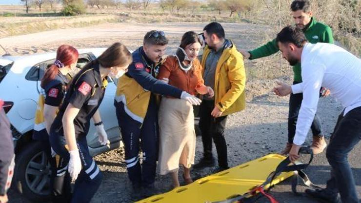 Nevşehirde otomobil ile hafif ticari araç çarpıştı: 4 yaralı