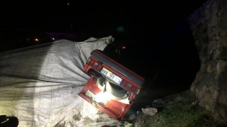 Bingöl’de 2 ayrı trafik kazasında 9 kişi yaralandı