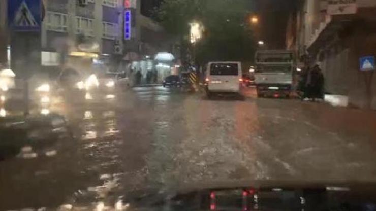 Siirtte sağanak günlük yaşamı olumsuz etkiledi