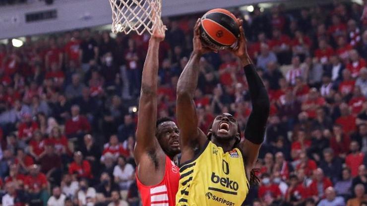 Fenerbahçe ilk maçta Olympiacosa kaybetti