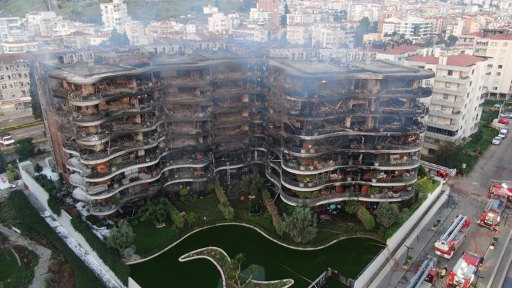 İzmir Narlıdere Folkart Sitesi neden yandı, yangının nedeni ne Folkart Narlıdere Sitesi sahibi kim