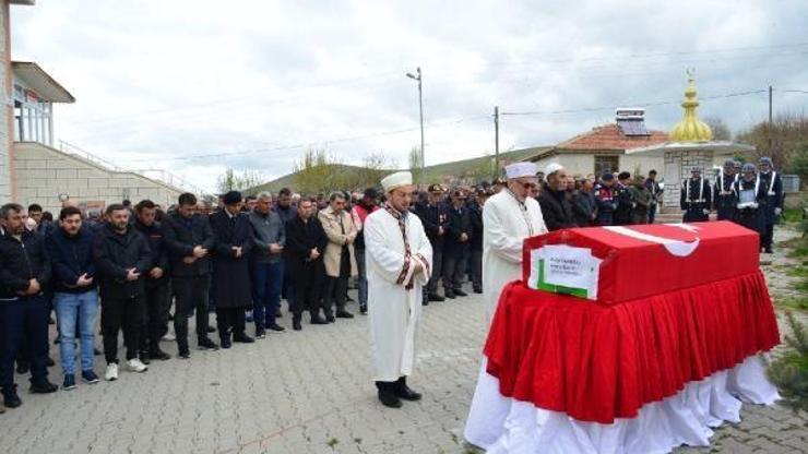 Kırşehirde Kıbrıs gazisi son yolculuğuna uğurlandı