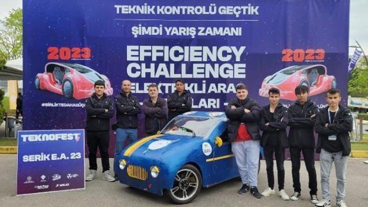 Serikli öğrenciler Türkiye üçüncüsü oldu