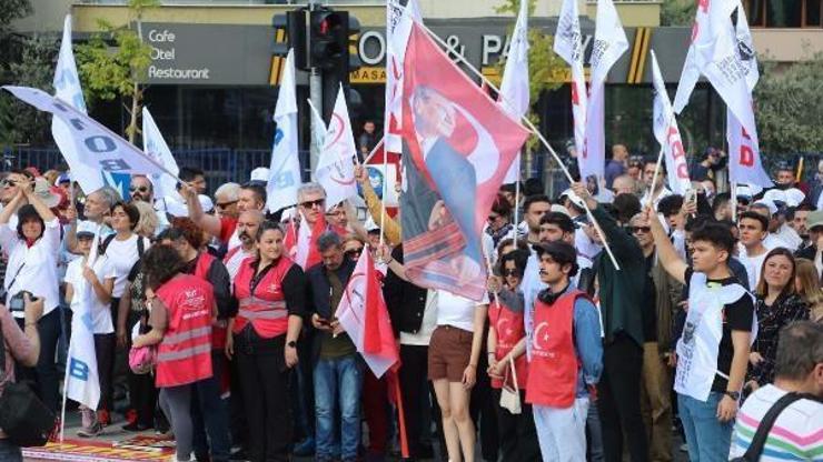Denizlide 1 Mayıs kutlandı