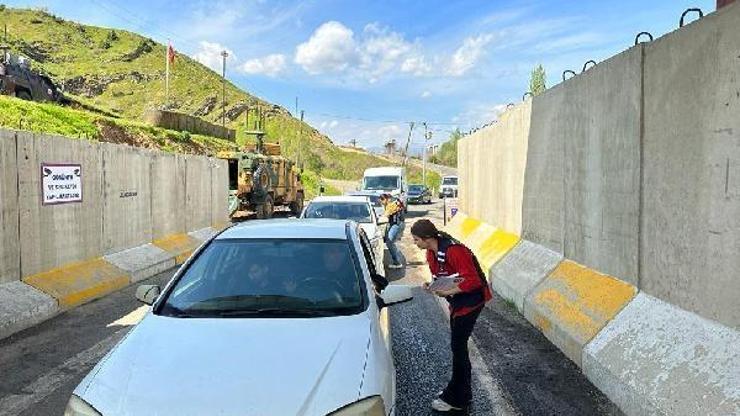 Bingöl jandarması, KADES uygulamasını tanıttı