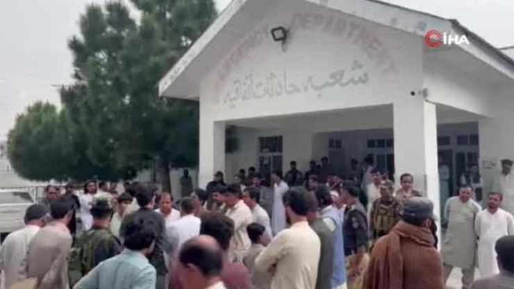 Pakistan’da okula silahlı saldırı: 8 öğretmen öldürüldü