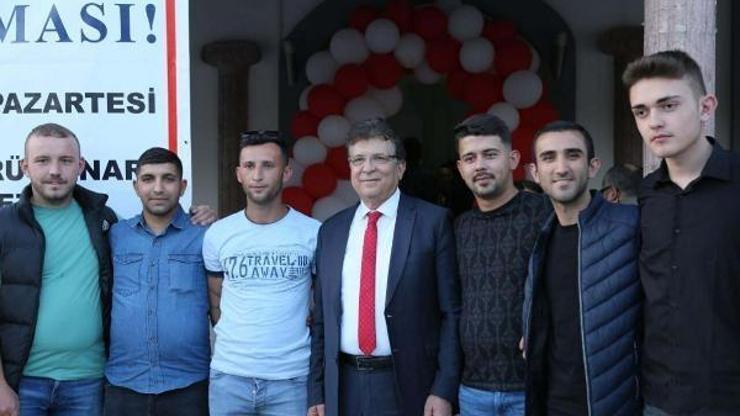 Başkan Arslan gençlerle buluştu