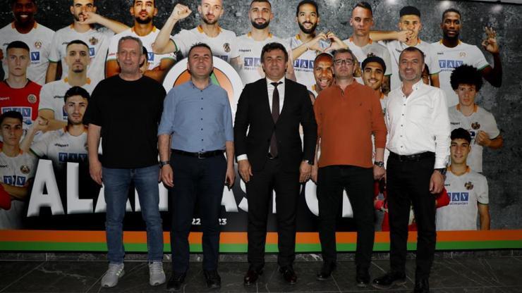 Alanyaspor-Konyaspor maçını eğitim camiası ücretsiz izleyecek
