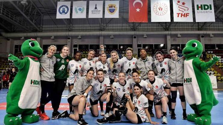 Avrupa şampiyonu Konyaaltı Belediye SK, Türkiye Kupasında yarı finale yükseldi