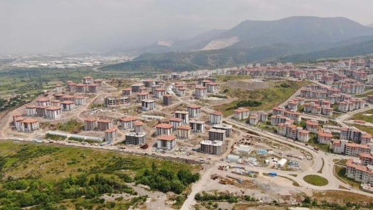 Yunusemrede Akgedik 3. Etapta konut belirleme kurası yapıldı