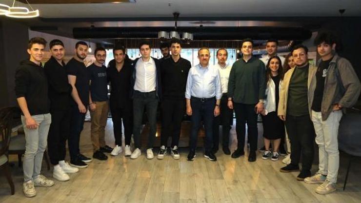 AK Partili Sürekli: Gençlerin siyasette daha çok yer almasını istiyoruz