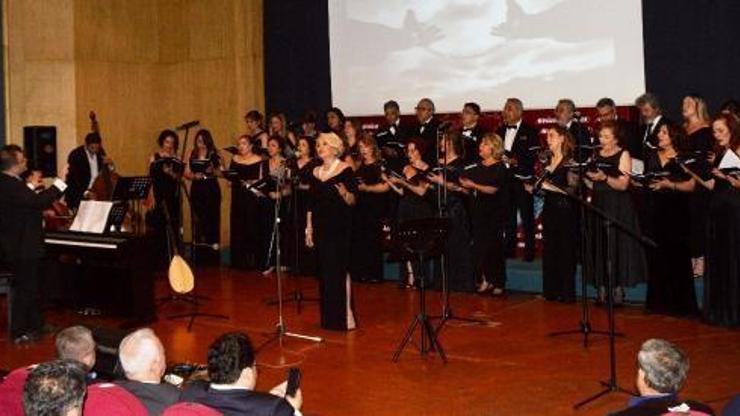İş insanlarından anlamlı konser