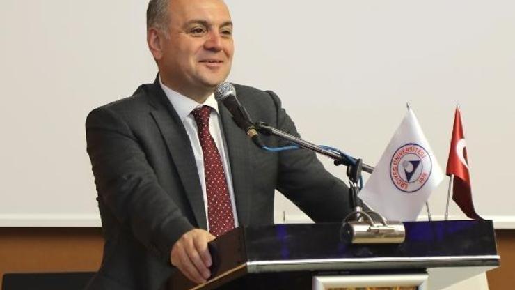 ERÜde başarılı sporculara ödülleri verildi