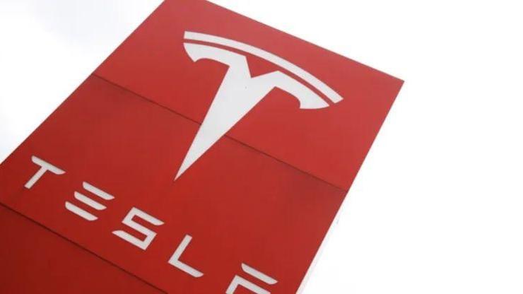 Tesla, Çin’de satılan çoğu araç geri çağırıyor