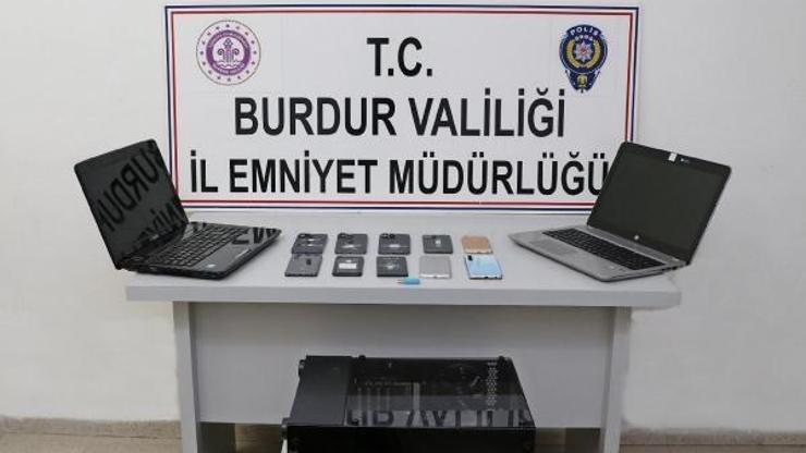 Burdurda siber suçlarla mücadele operasyonuna 4 tutuklama