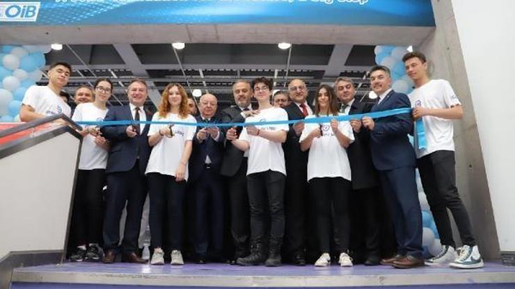 Otomotiv öğrencileri OTOFEST ile ‘Teknolojinin Peşinde’