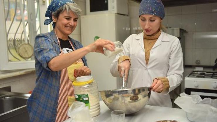 Yıldırım Belediyesi’nden istihdam destekli pastacılık kursu