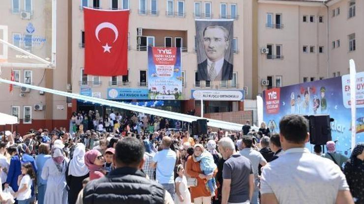 Diyarbakır’da ‘Tarih Yazan Çocuklar’ projesiyle örnek şahsiyetler canlandırıldı
