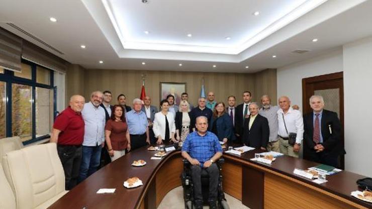 Rektör Özkandan hayırseverlere çağrı
