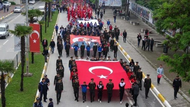 Balıkesirde 19 Mayıs törenle kutlandı
