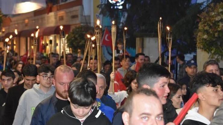 Orduda Fener Alayı yürüyüşü