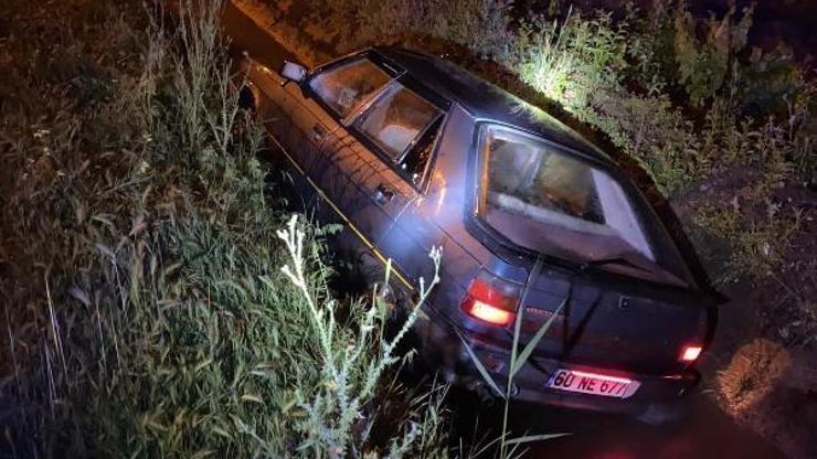 Sulama kanalına düşen otomobilin sürücüsü yaralandı