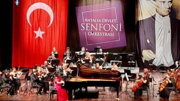 Piyano keyfi yaşandı