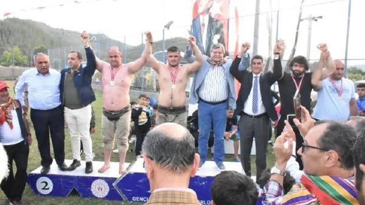 Salbaş Karakucak Güreşleri tamamlandı