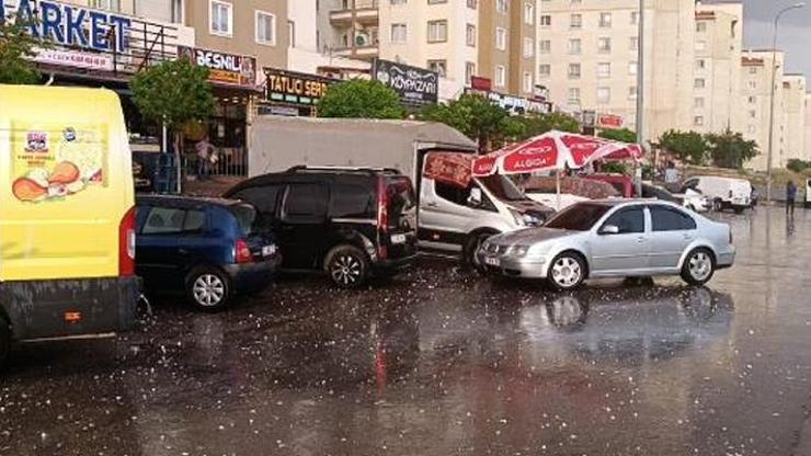 Gaziantep’te dolu ve sağanak etkili oldu