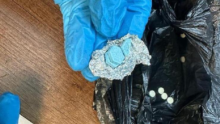 Hatayda şüphe üzerine durdurulan araçtan uyuşturucu çıktı